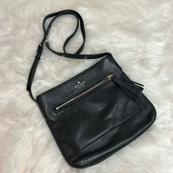 Kate Spade Chester Street Dessi Leather Crossbody B95 - Picture 1 of 10